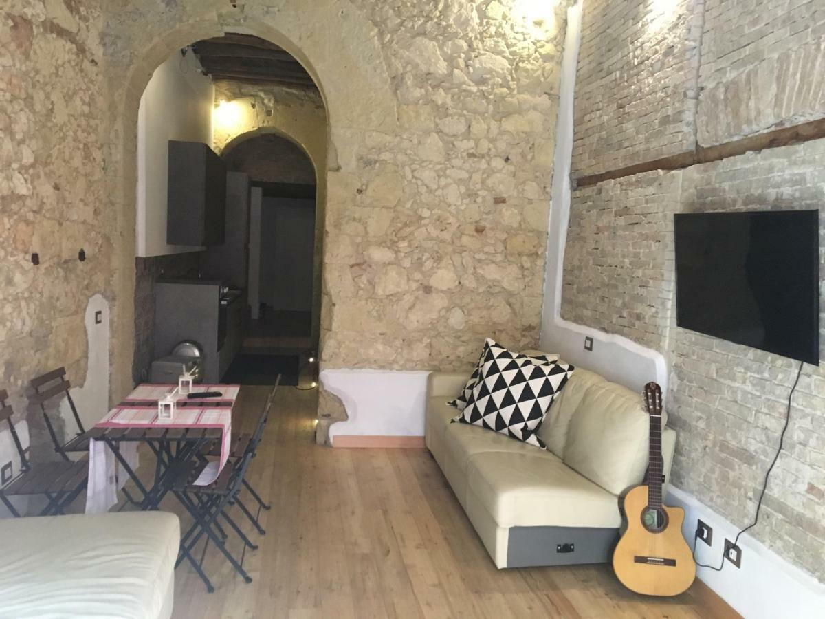 Residenze San Domenico Apartment Cagliari Bagian luar foto